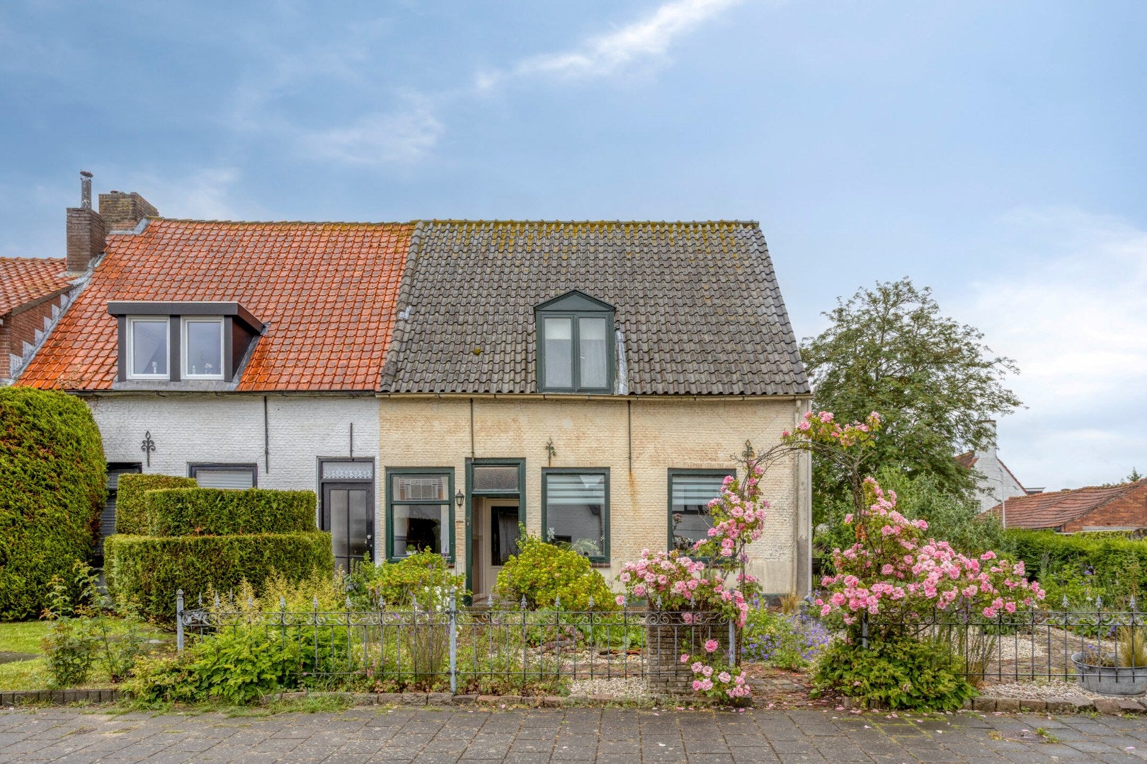 Huis Dorpsstraat 14 in Zuidzande