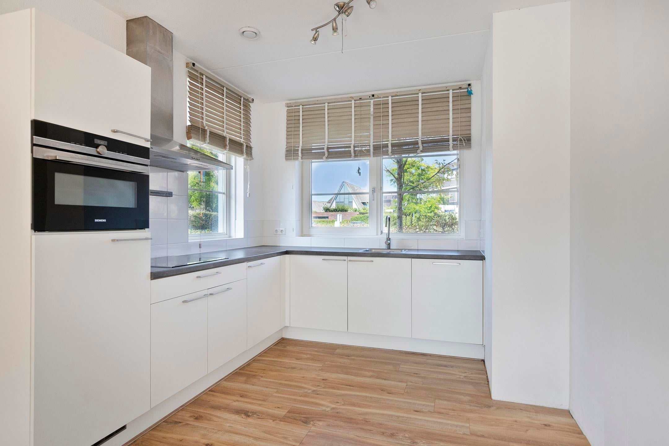 Woning te huur: Paardenkastanjeplein, Blaricum