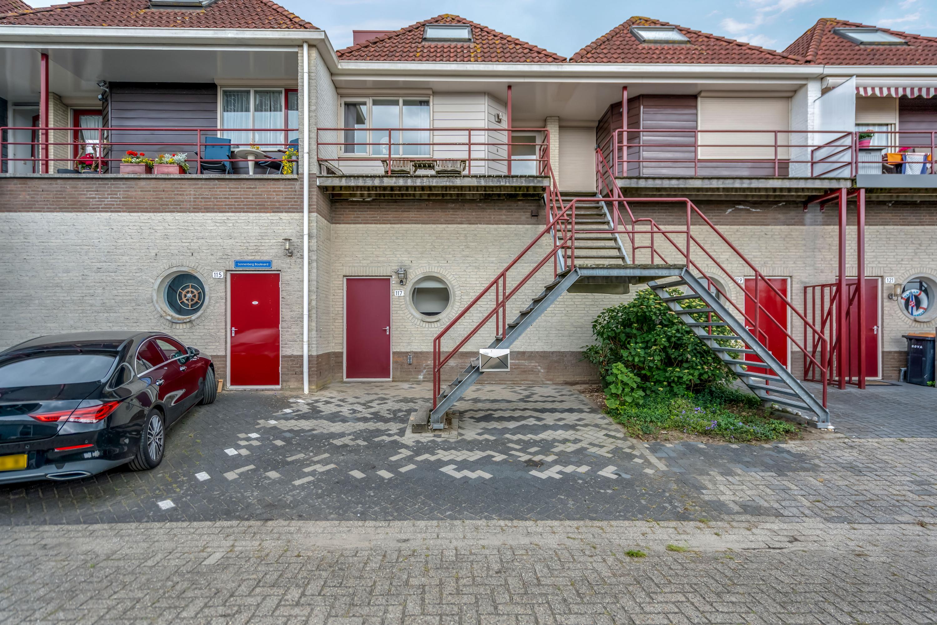 Huis van Nahuysweg 117 in Hasselt