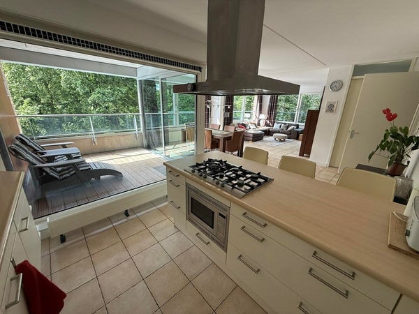 Flat Laan van de Helende Meesters in Amstelveen