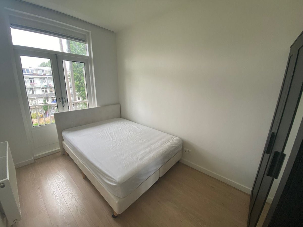 appartement Pieter Calandlaan Amsterdam