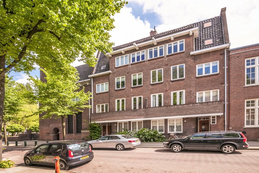 Flat Heinzestraat 7 3