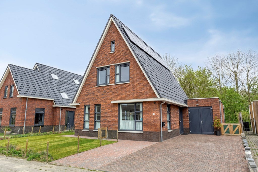 Huis De Kampen 25 in Ingwierrum