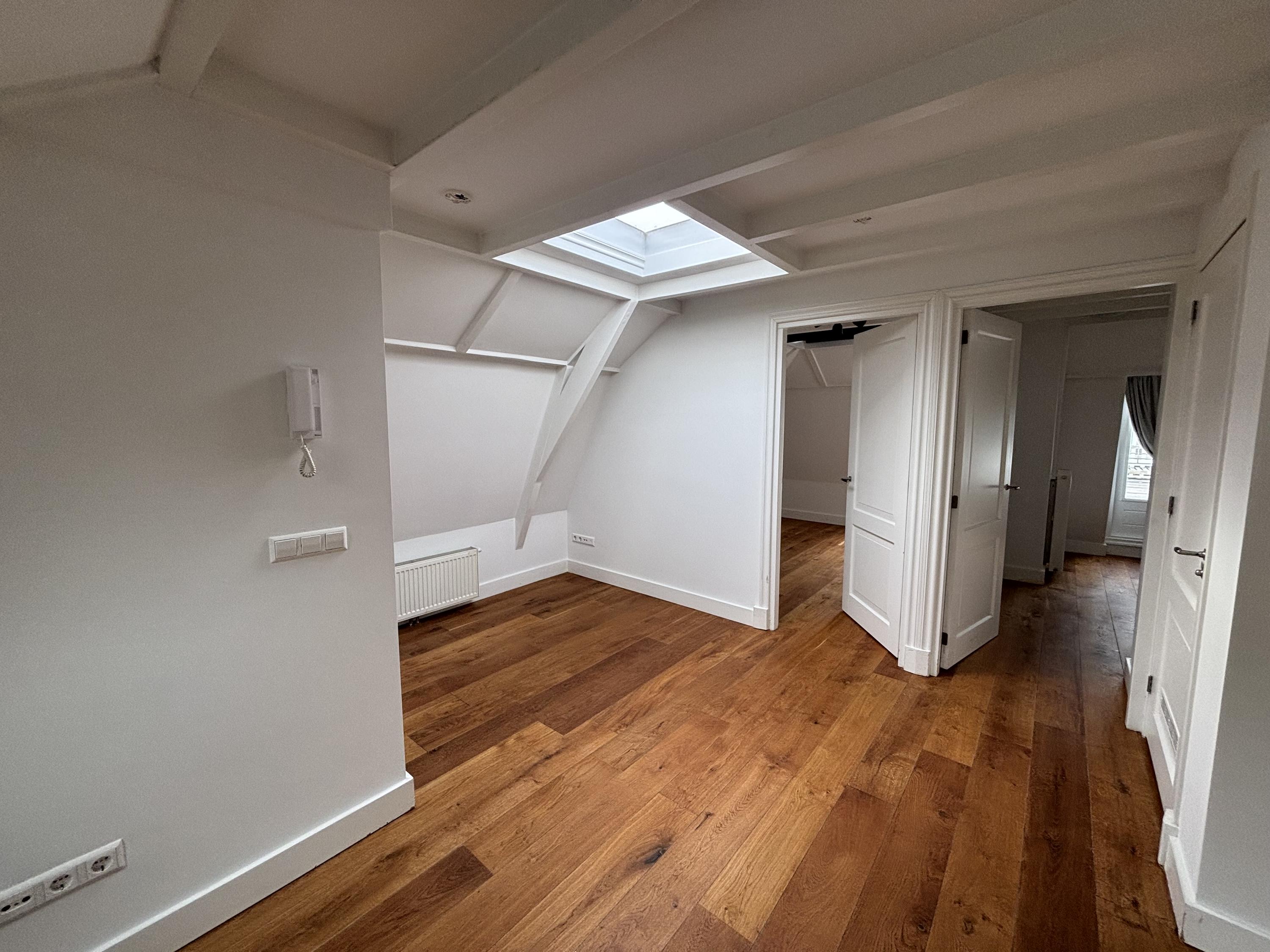Appartement te huur: Derde Kostverlorenkade 42-4, Amsterdam