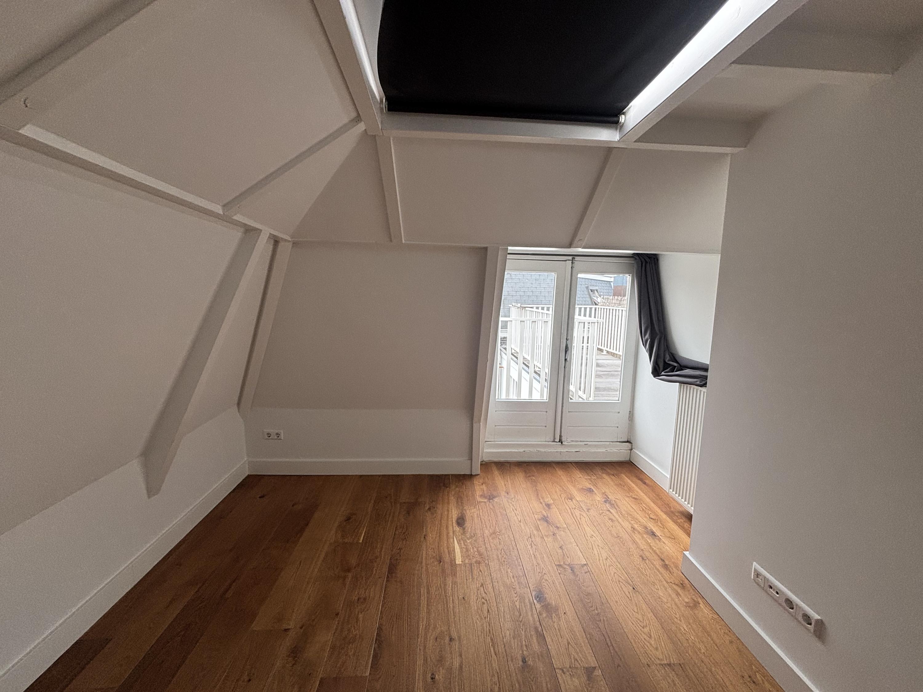 Appartement te huur: Derde Kostverlorenkade 42-4, Amsterdam