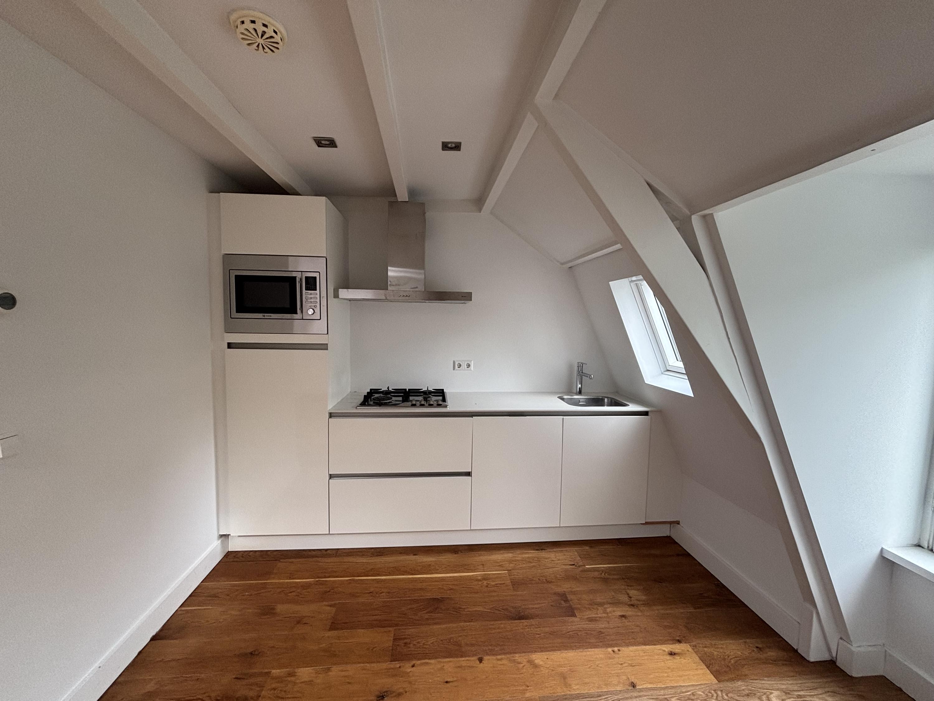 Appartement te huur: Derde Kostverlorenkade 42-4, Amsterdam