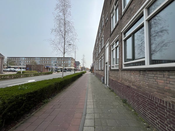 Karel Doormanlaan 43