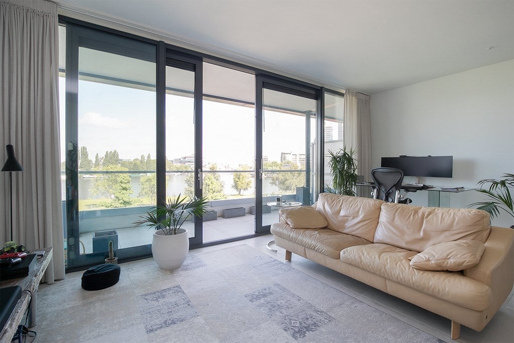 Appartement te huur: Korte Ouderkerkerdijk 5P, Amsterdam