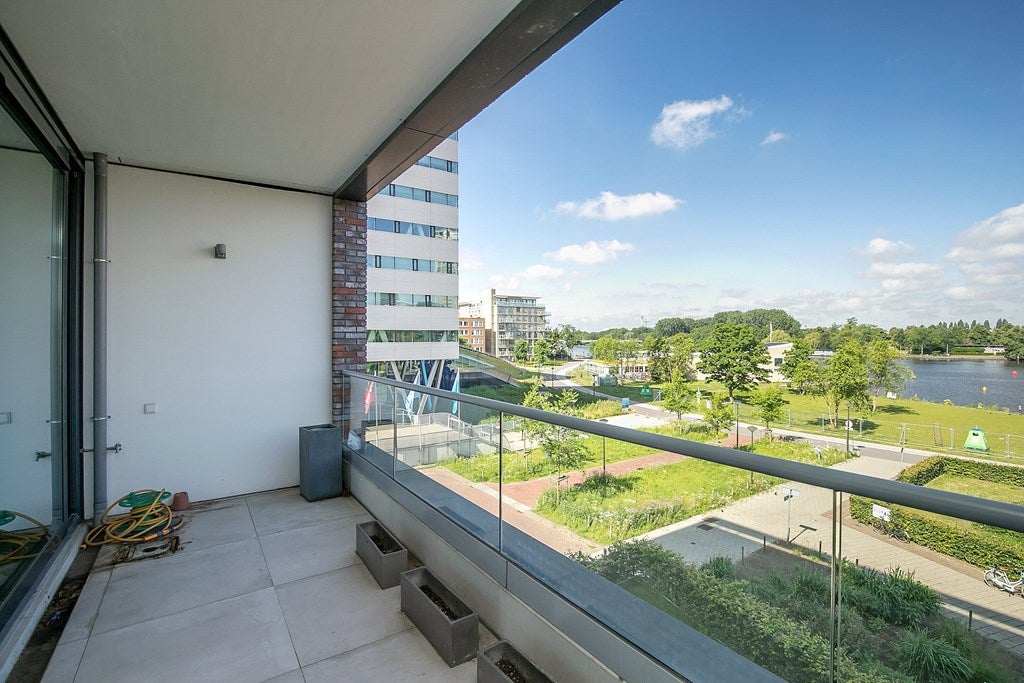 Appartement te huur: Korte Ouderkerkerdijk 5P, Amsterdam