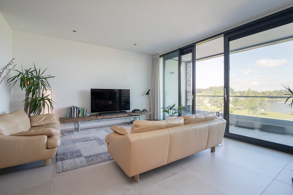 Appartement te huur: Korte Ouderkerkerdijk 5P, Amsterdam