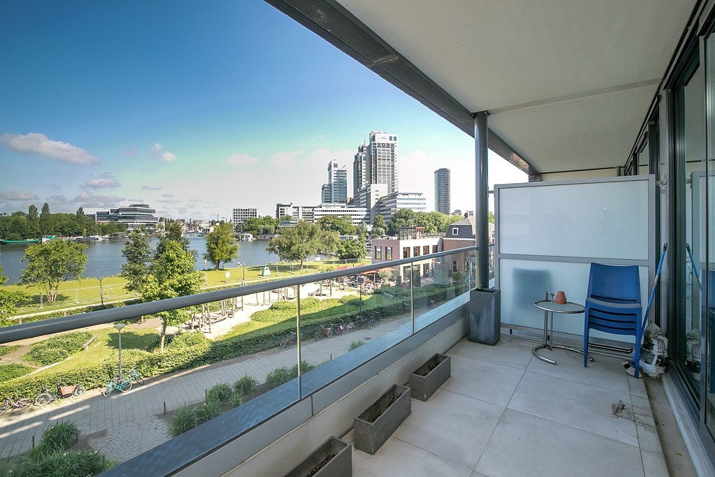 Appartement te huur: Korte Ouderkerkerdijk 5P, Amsterdam