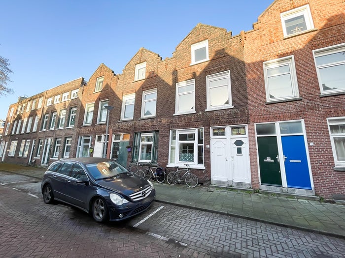 Emmastraat 11