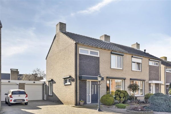 Prins Bernhardstraat 14