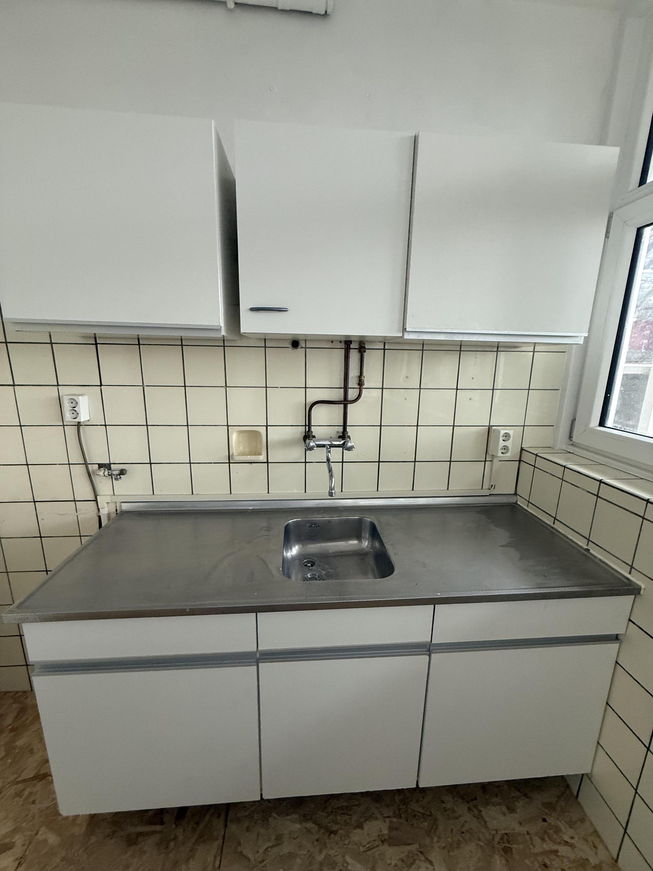 Appartement te huur: Zuidplein 102C, Rotterdam