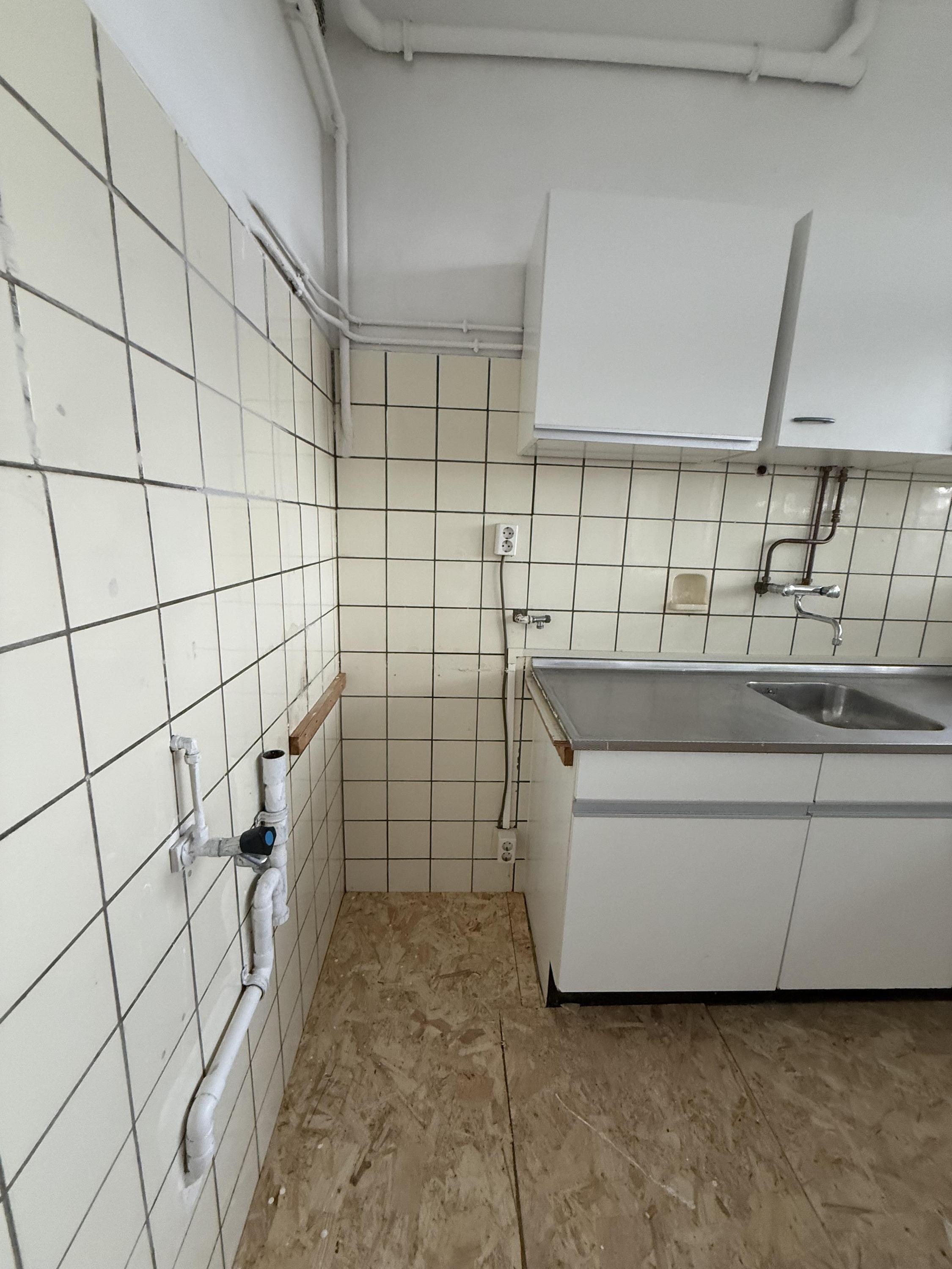 Appartement te huur: Zuidplein 102C, Rotterdam