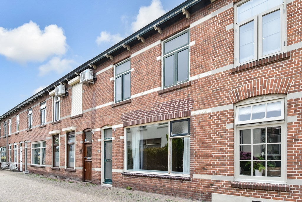 Huis Bloemenstraat 12 in Poeldijk
