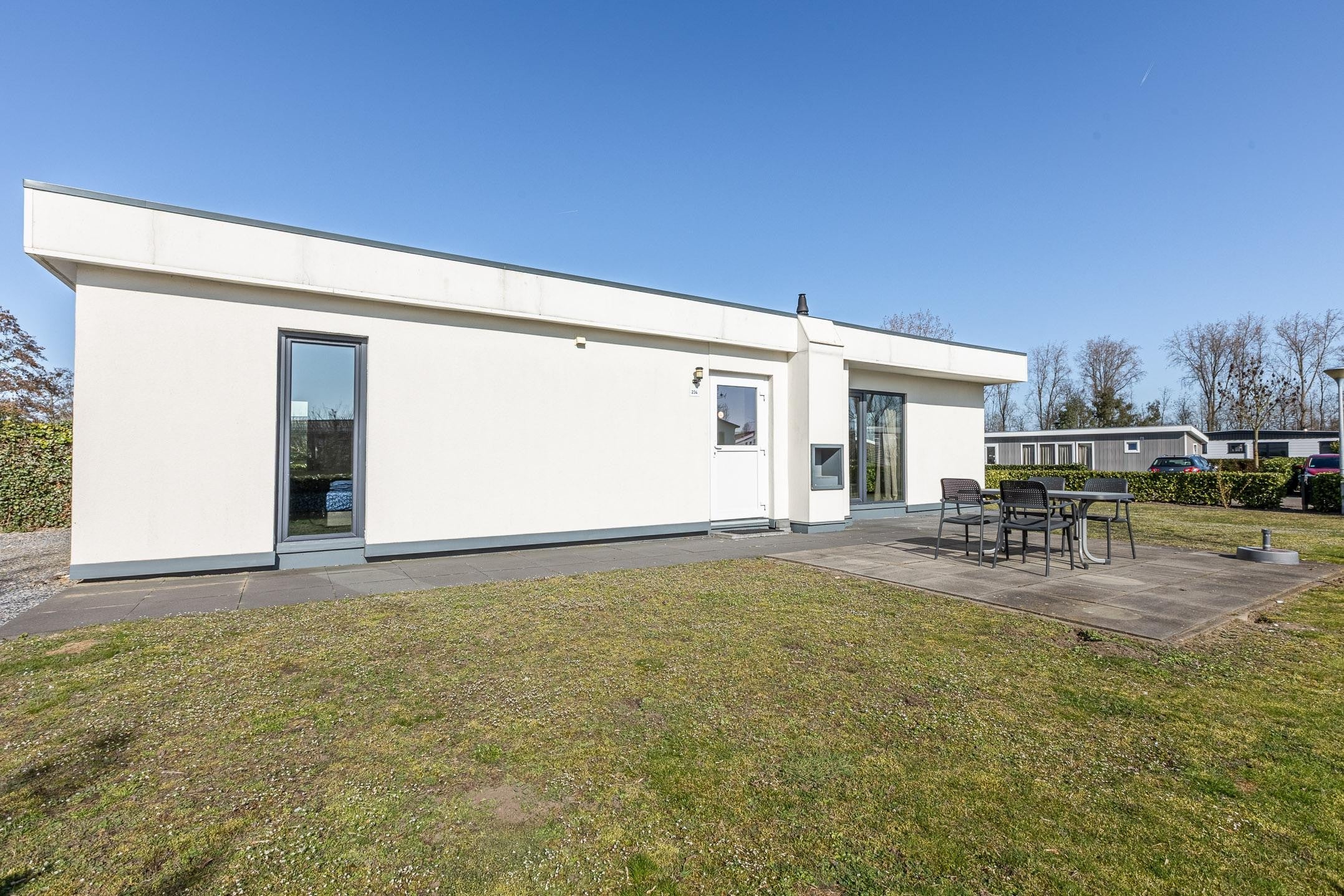 Vrijstaande woning te koop: Rijksstraatweg 186-234, Dordrecht
