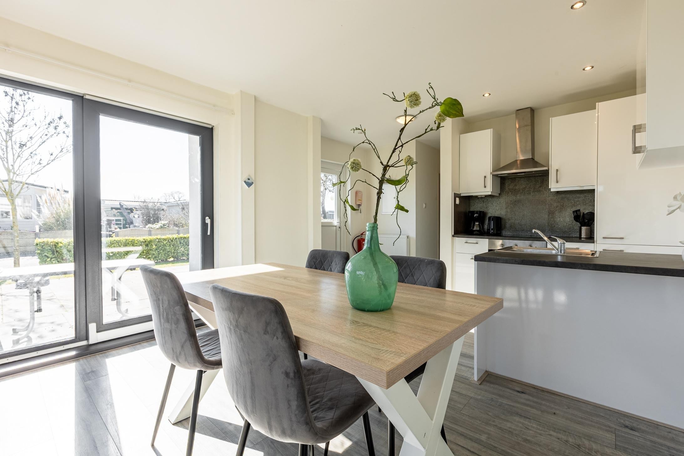 Vrijstaande woning te koop: Rijksstraatweg 186-234, Dordrecht