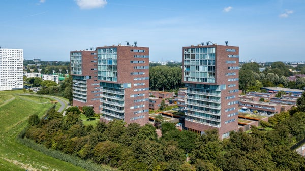 Te huur: Appartement Zonnebaarsstraat 67 in Hoogvliet Rotterdam