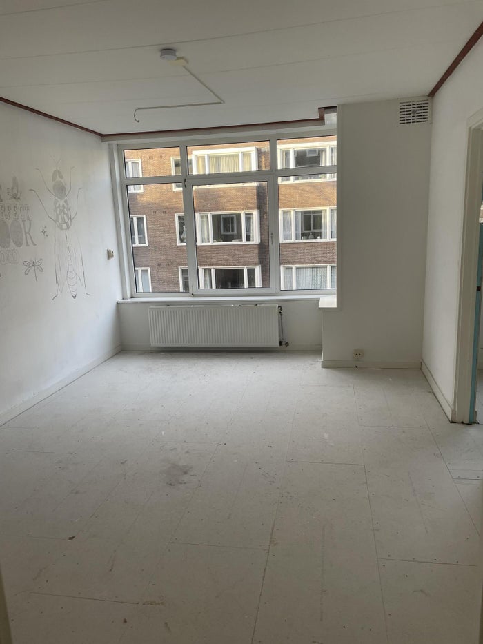 Te huur: Appartement Esmoreitstraat 36 2 in Amsterdam