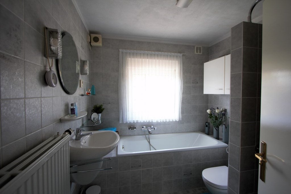 Hoekwoning te koop: Hombergstraat 11, Hegelsom