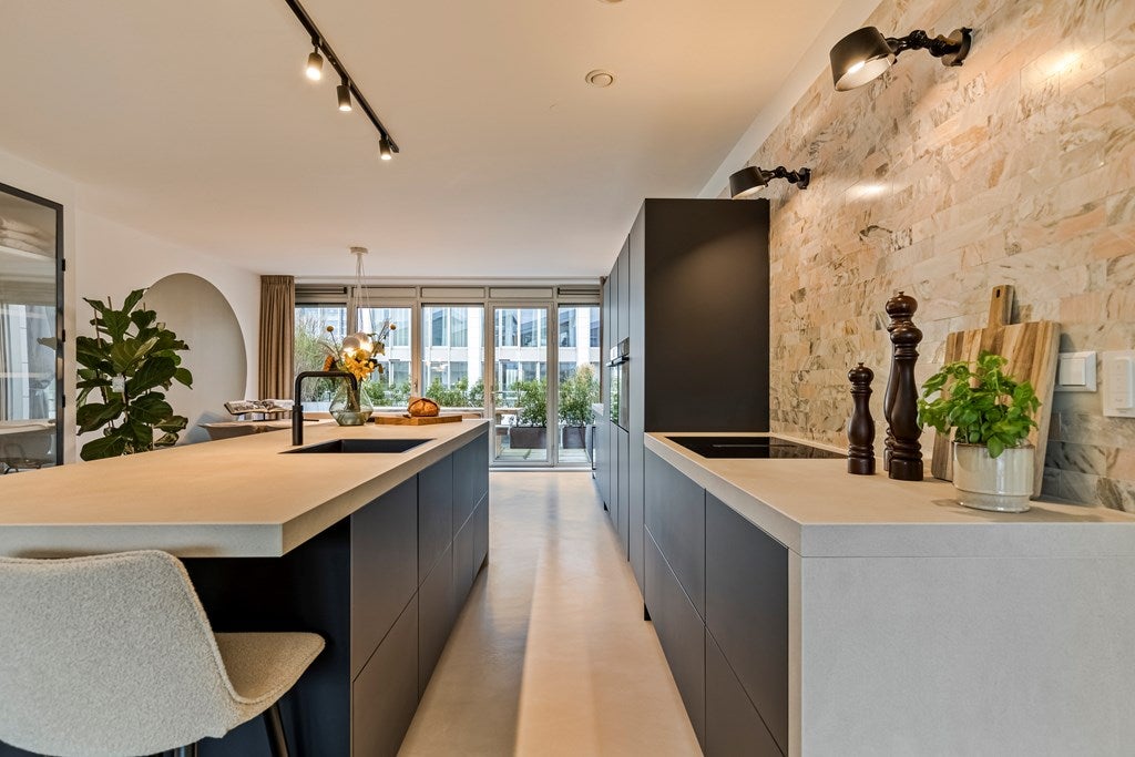Woning te huur: Bottelarijstraat, Amsterdam