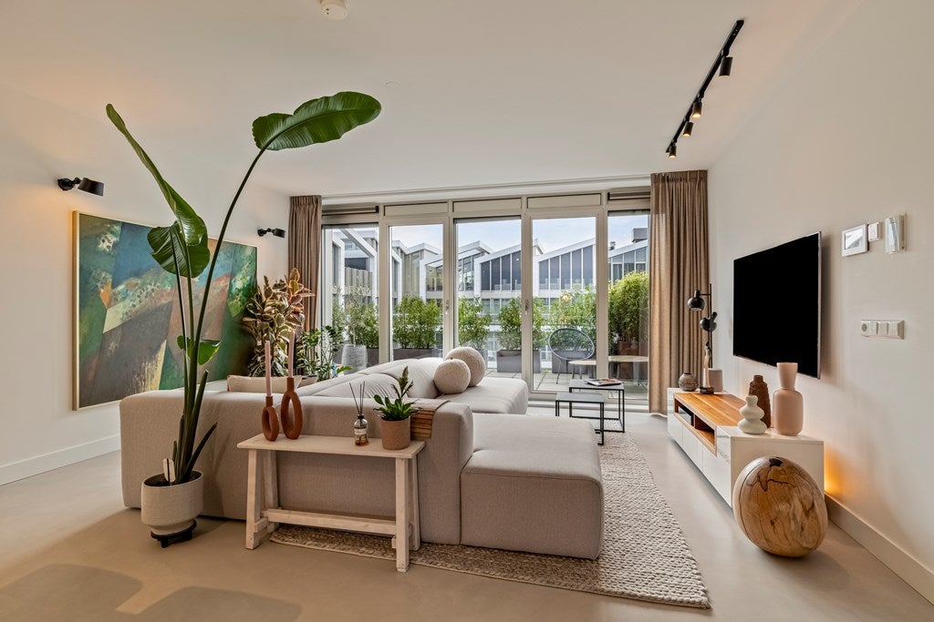 Woning te huur: Bottelarijstraat, Amsterdam