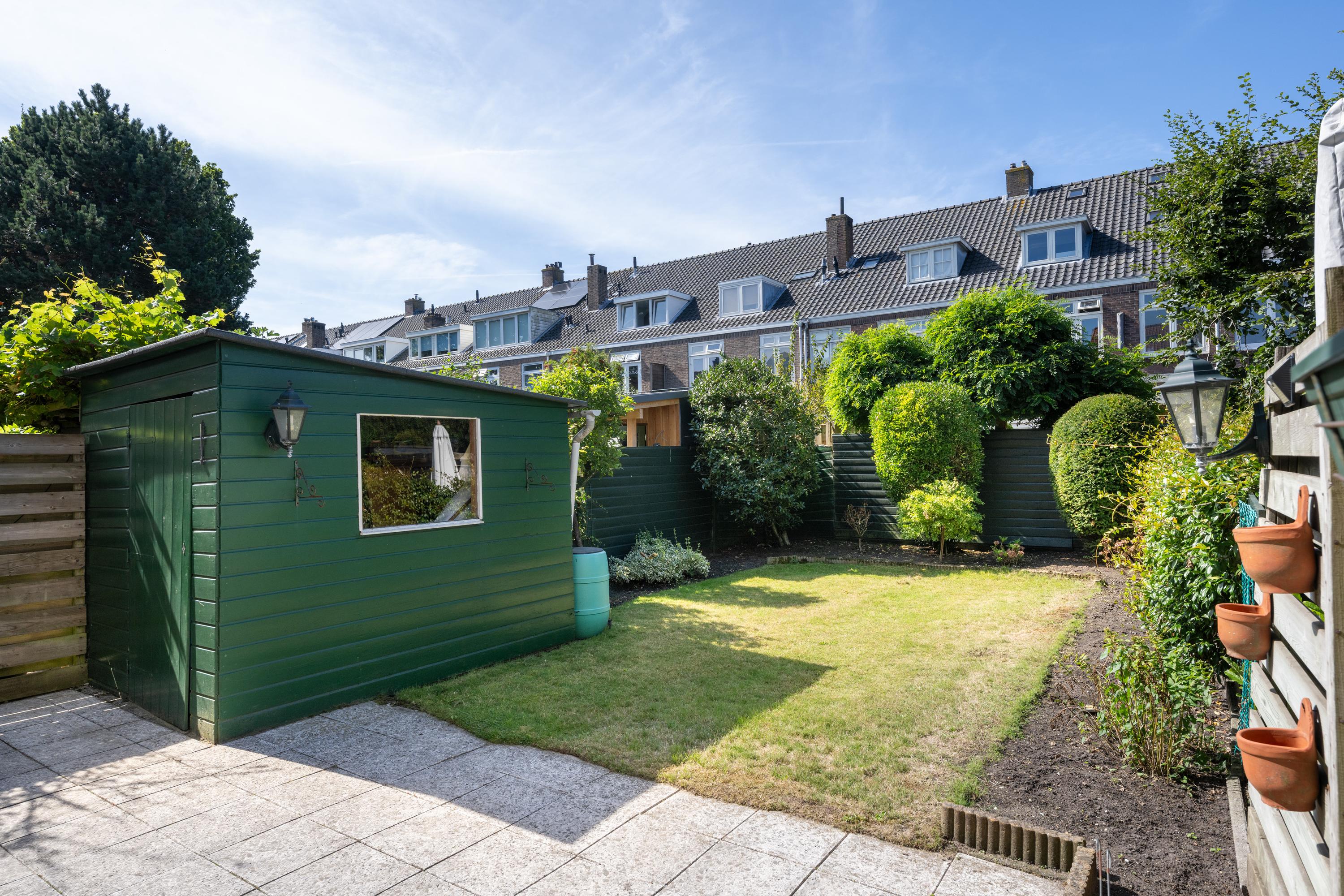Hoekwoning te koop: Pegasusstraat 17, Haarlem