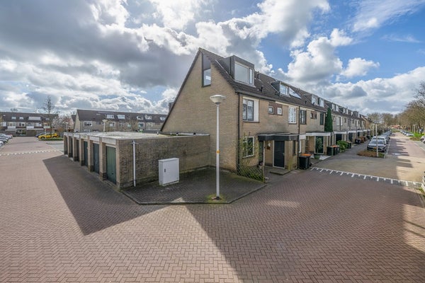Huis Zuidplaslaan 68 in Waddinxveen