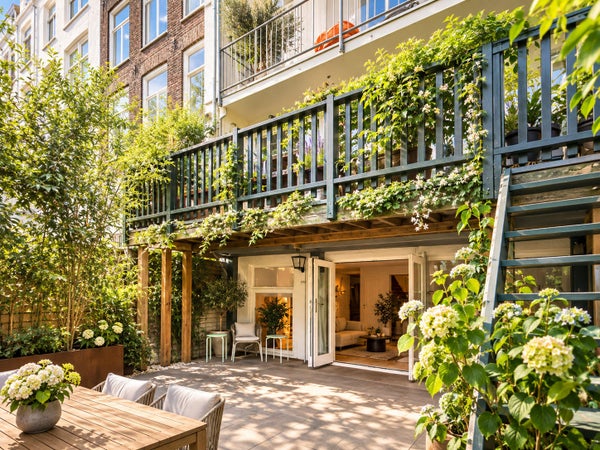 Huis Spaarndammerstraat in Amsterdam