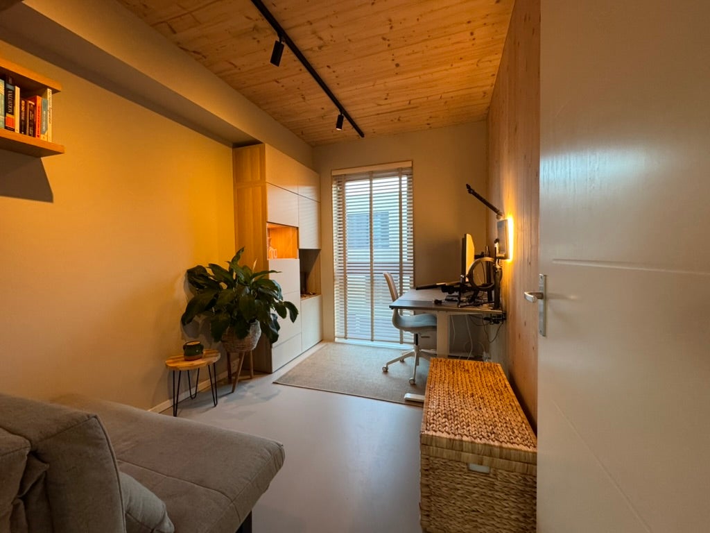 Woning te huur: Cola Debrotstraat, Amsterdam