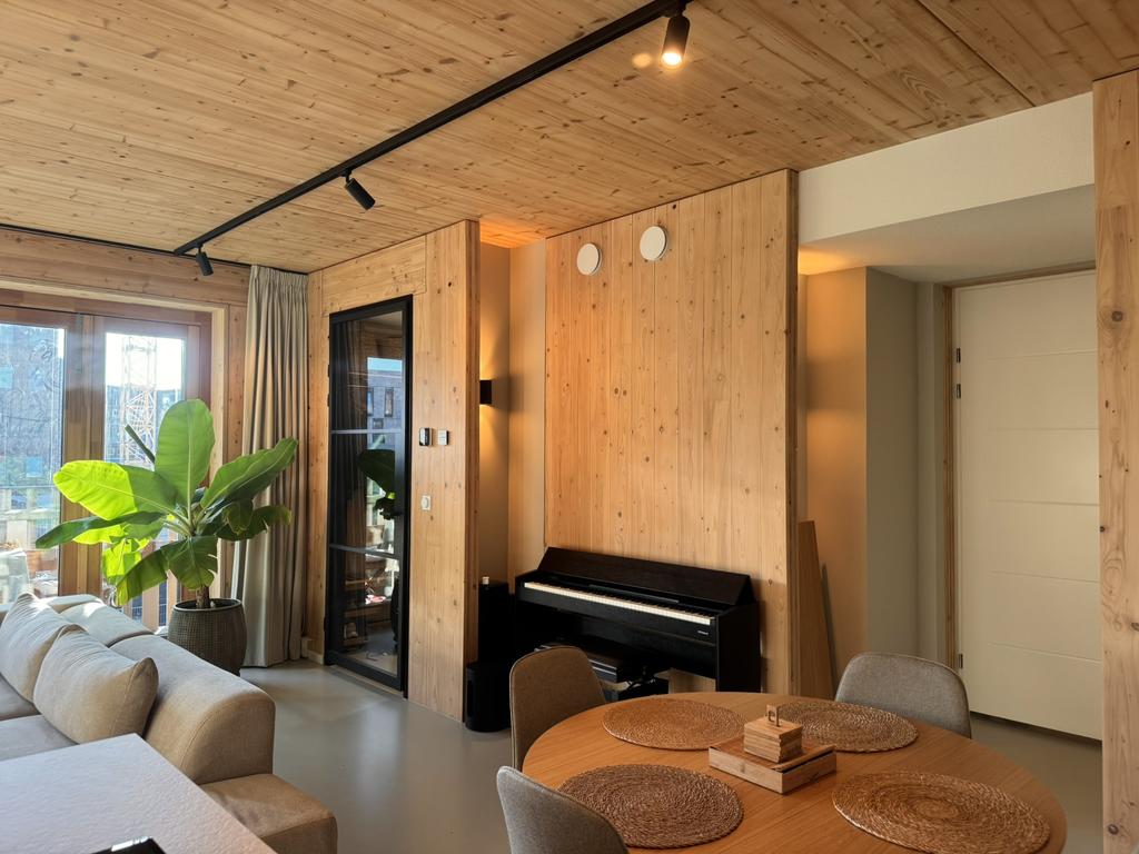 Woning te huur: Cola Debrotstraat, Amsterdam