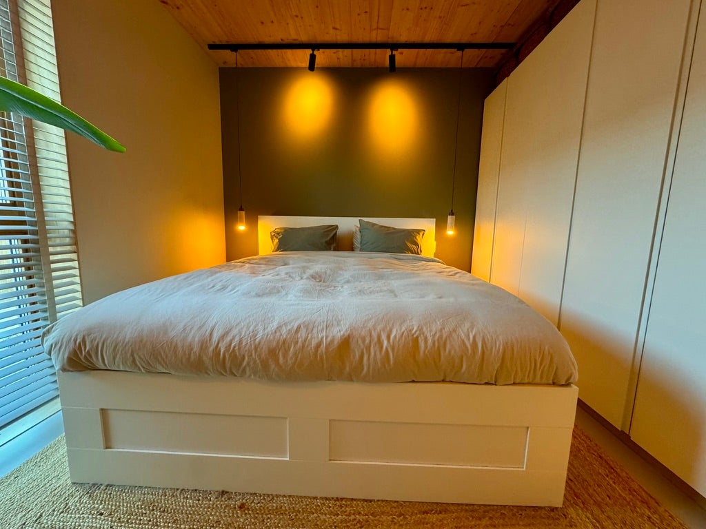 Woning te huur: Cola Debrotstraat, Amsterdam