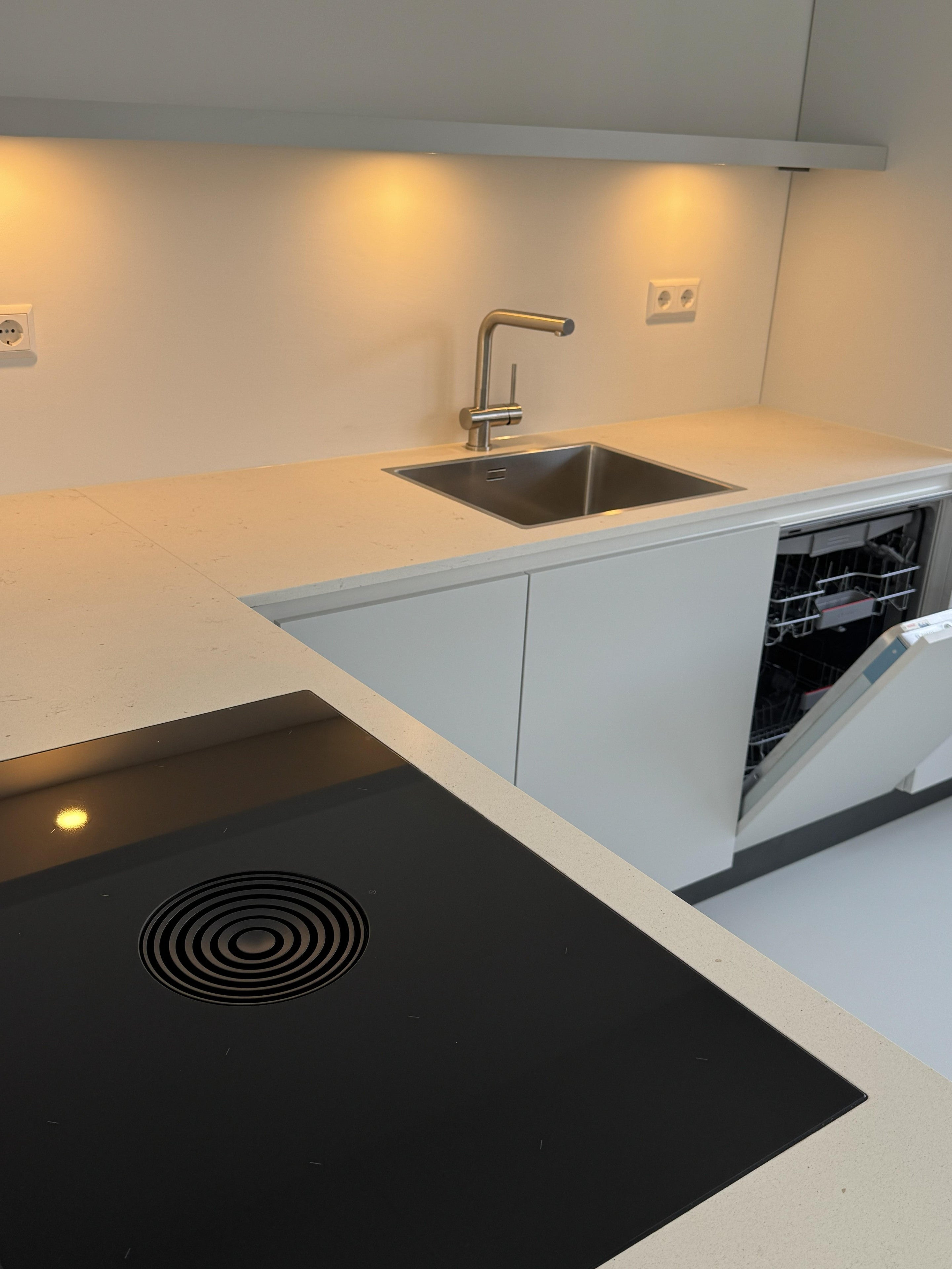 Woning te huur: Utrechts Kindercomitéstraat, Utrecht