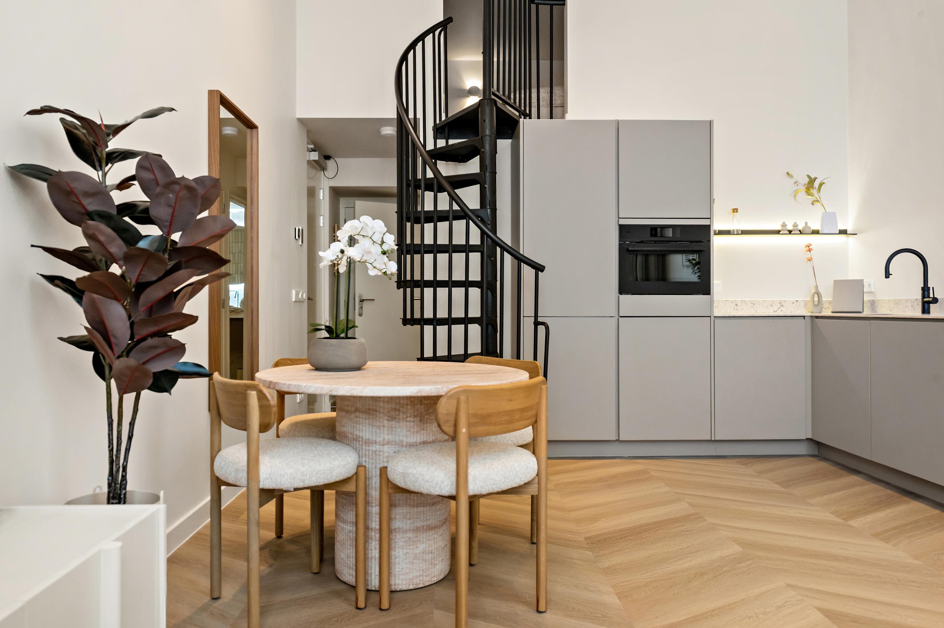 Flat Jan van Nassaustraat 16 A