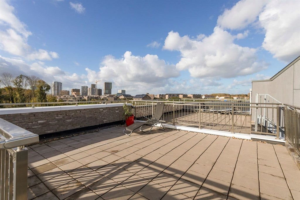 Woning te huur: Abebe Bikilastraat, Almere