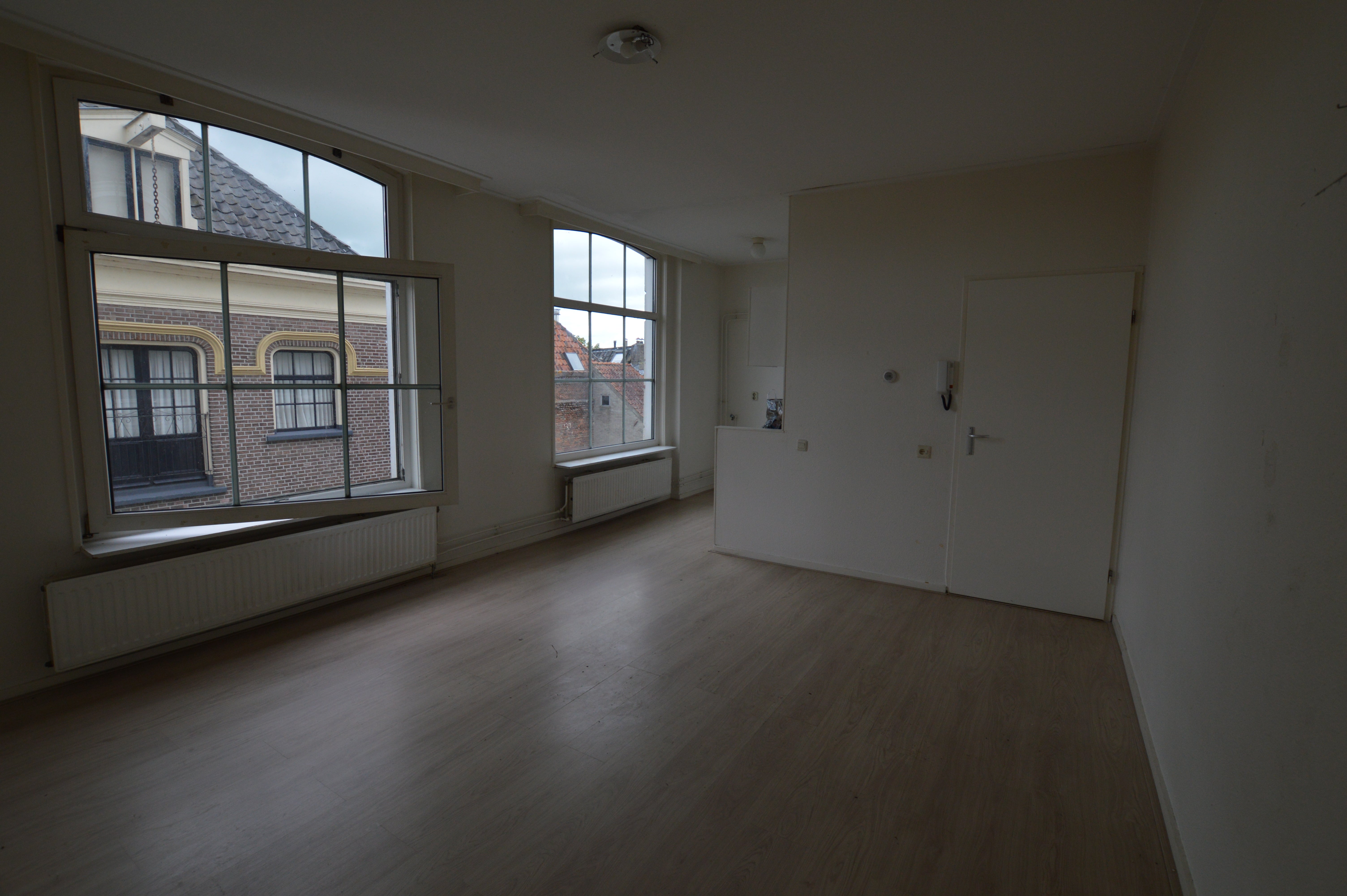 Studio te huur: Voorstraat 24-23, Kampen