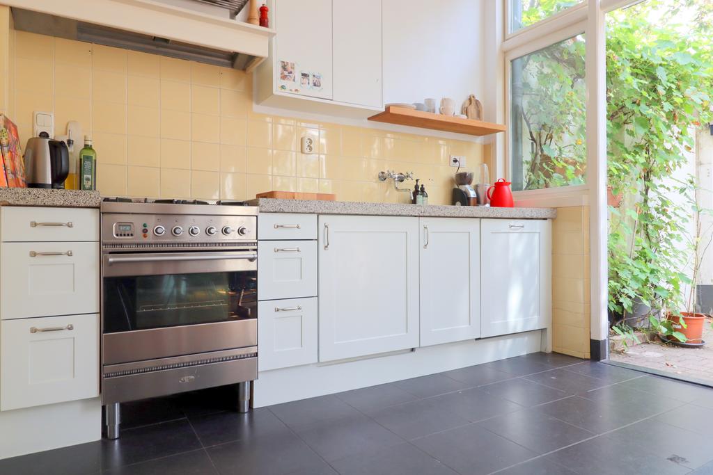 Woning te huur: Menno van Coehoornstraat 13, Utrecht