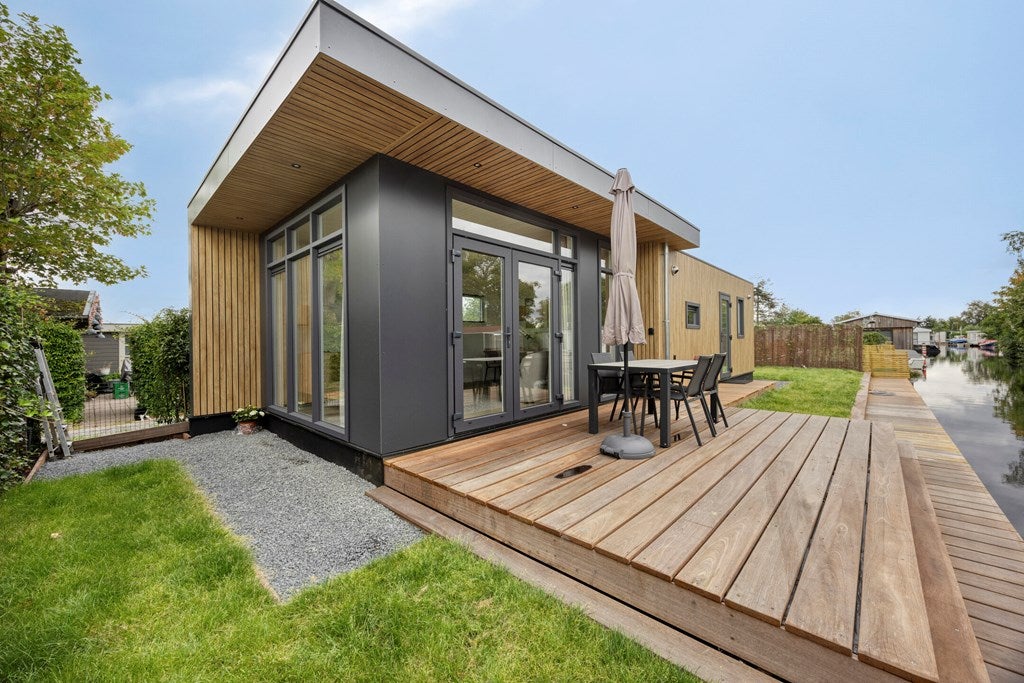 Huis Herenweg 276 B26 in Vinkeveen