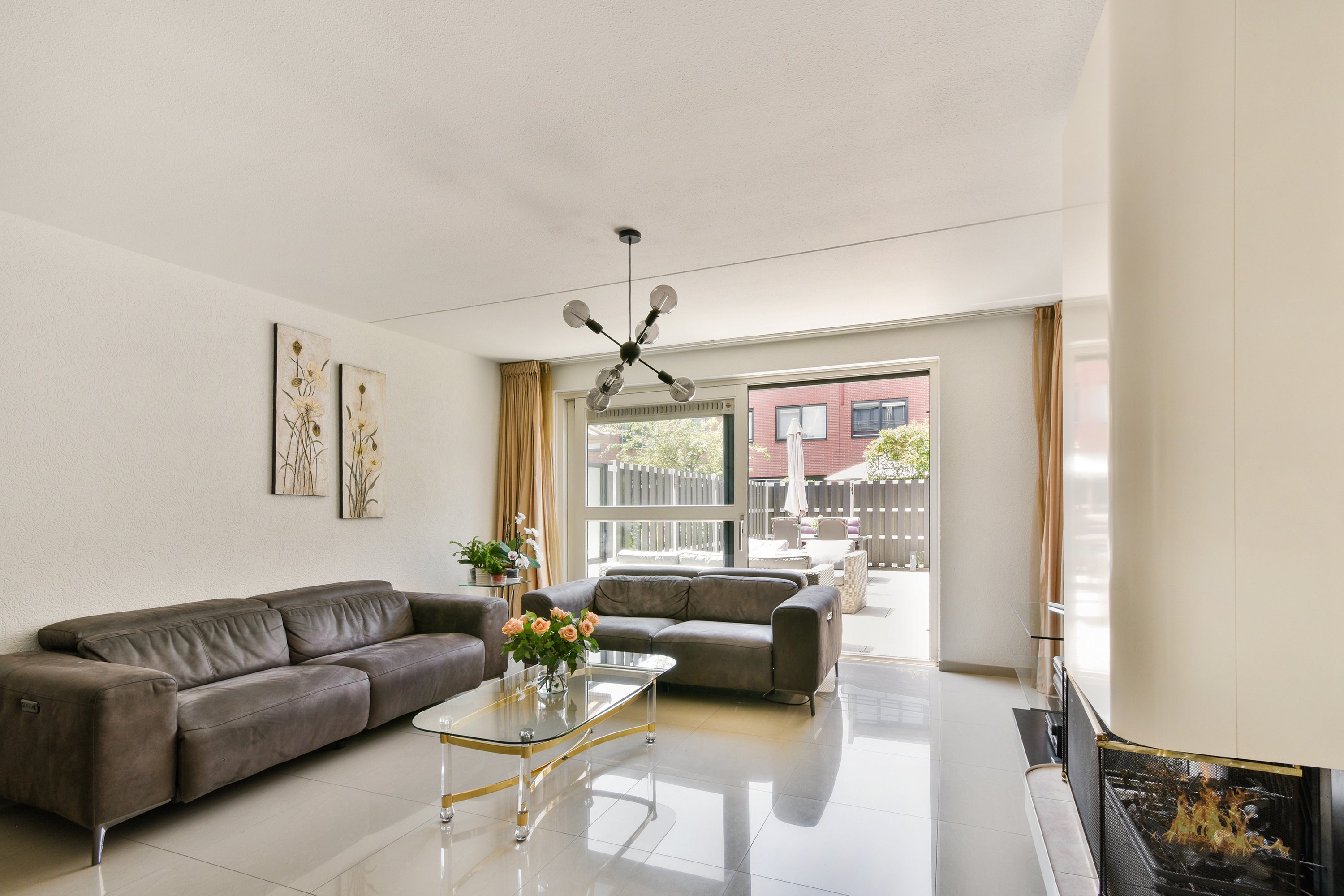 Tussenwoning te koop: Johanna van Duynstraat 17, Rotterdam