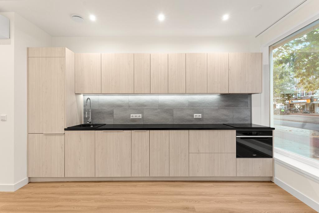Woning te huur: Ceintuurbaan, Amsterdam