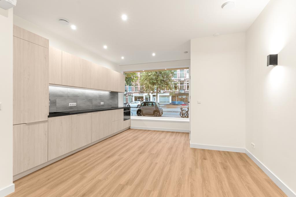 Woning te huur: Ceintuurbaan, Amsterdam