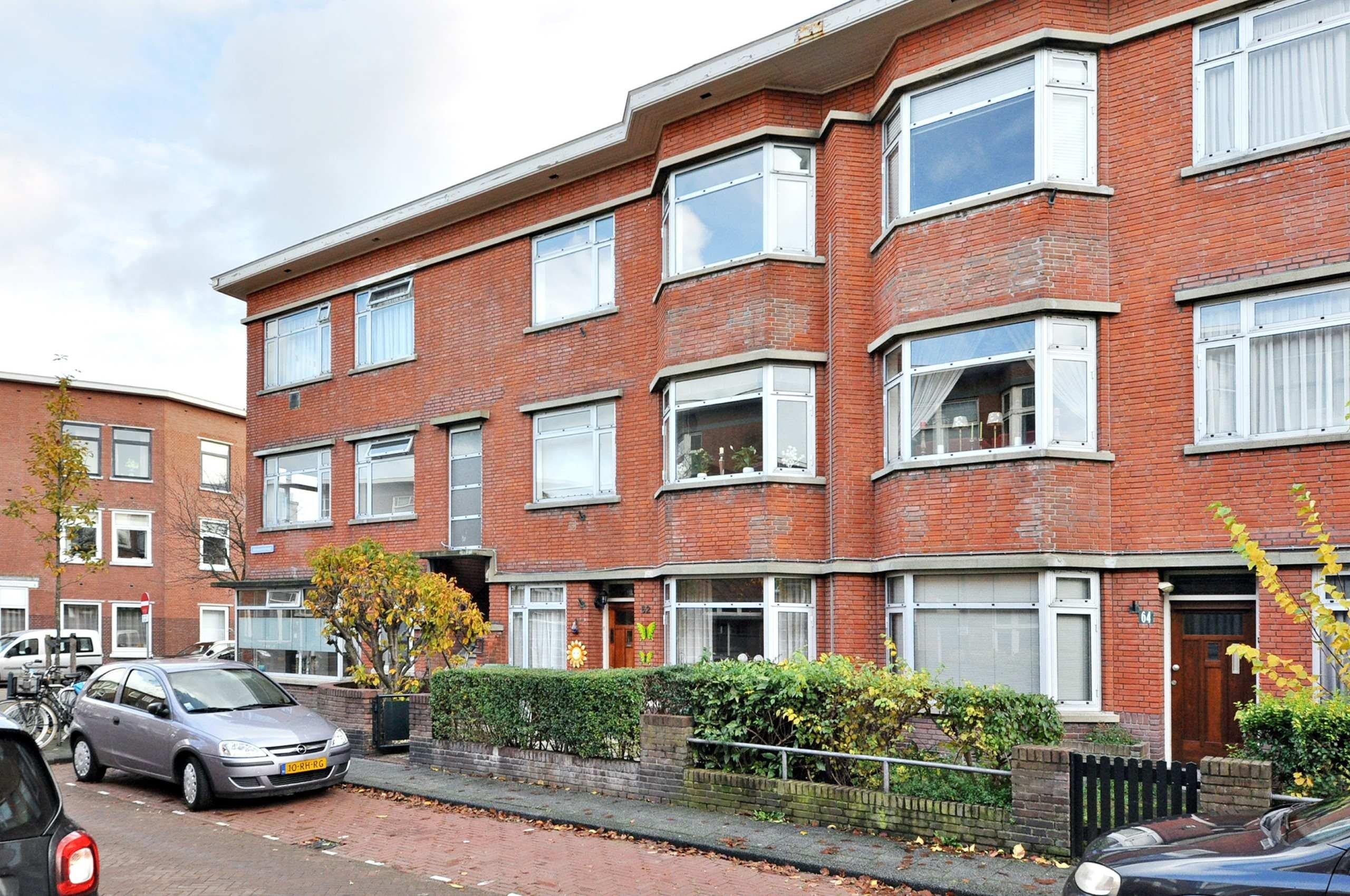 Appartement Amandelstraat 58 A in Den Haag