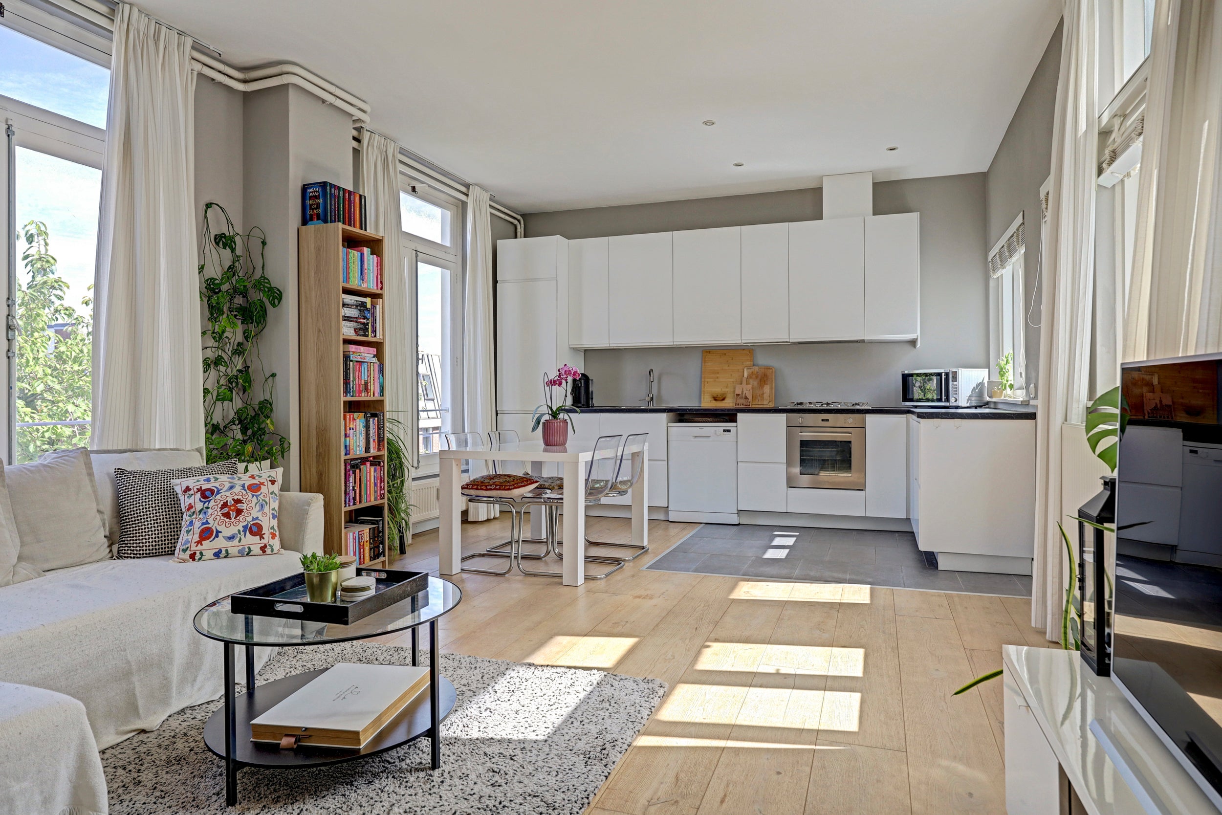 Appartement te koop: Spaarne 113, Haarlem