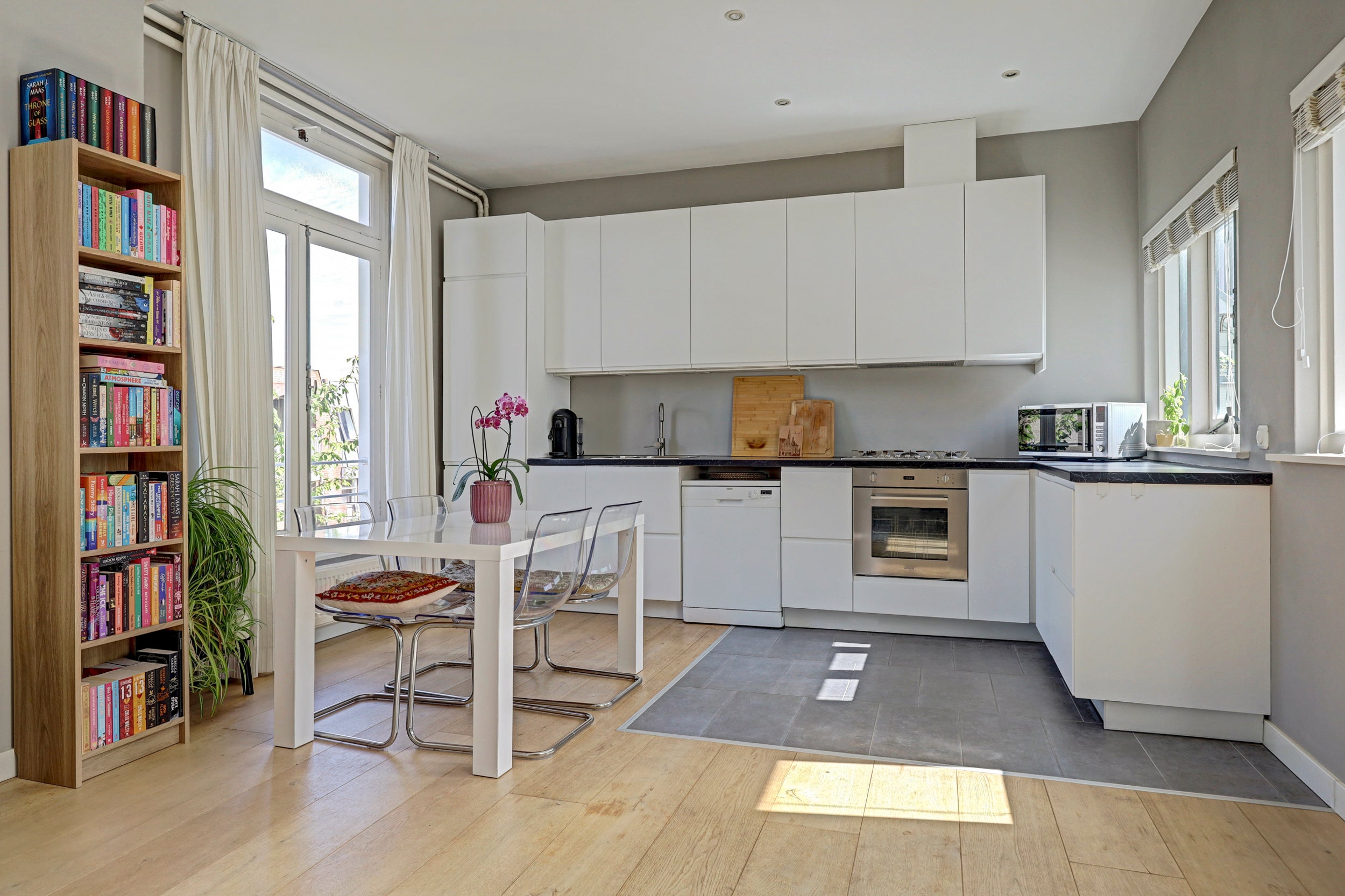 Appartement te koop: Spaarne 113, Haarlem