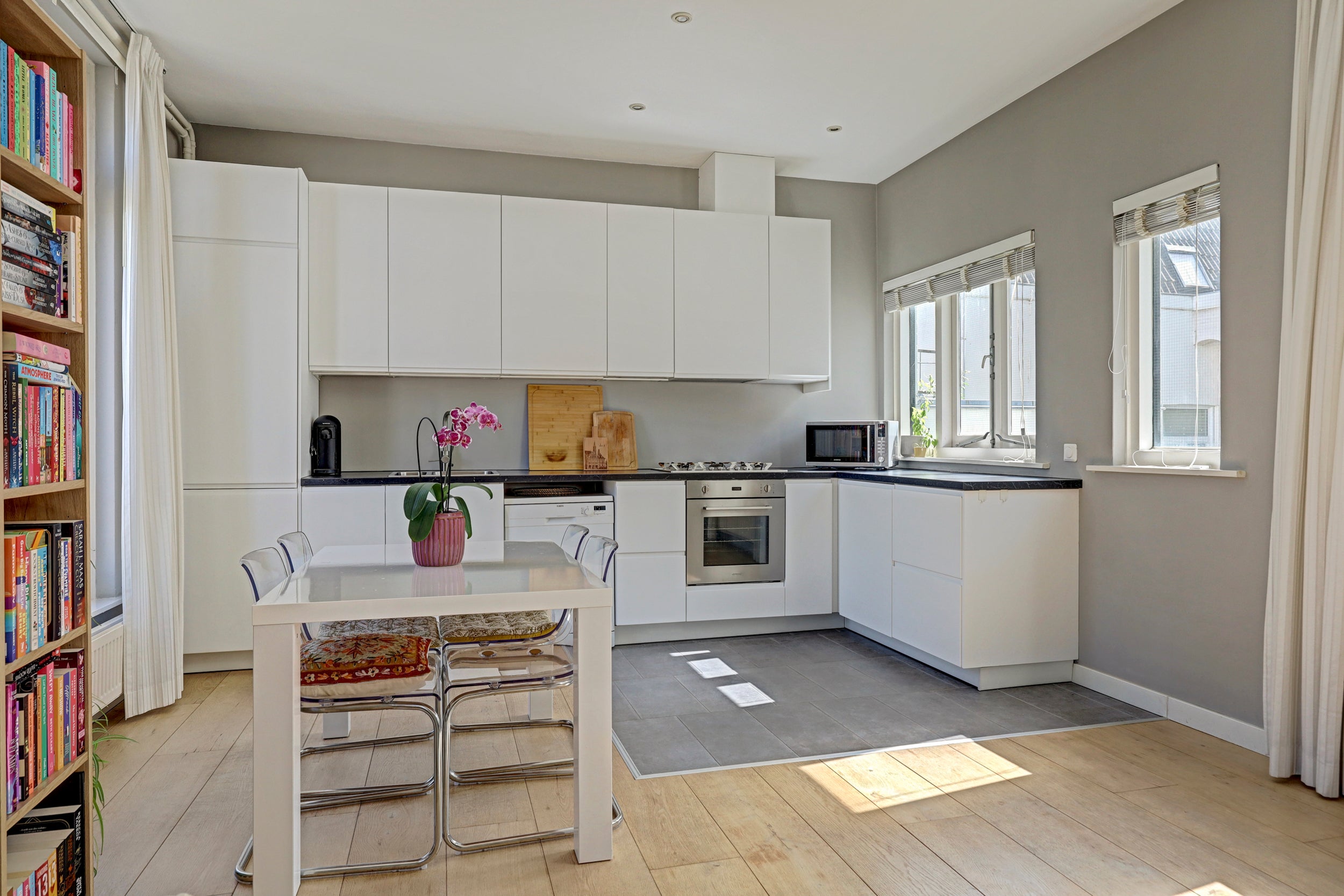 Appartement te koop: Spaarne 113, Haarlem