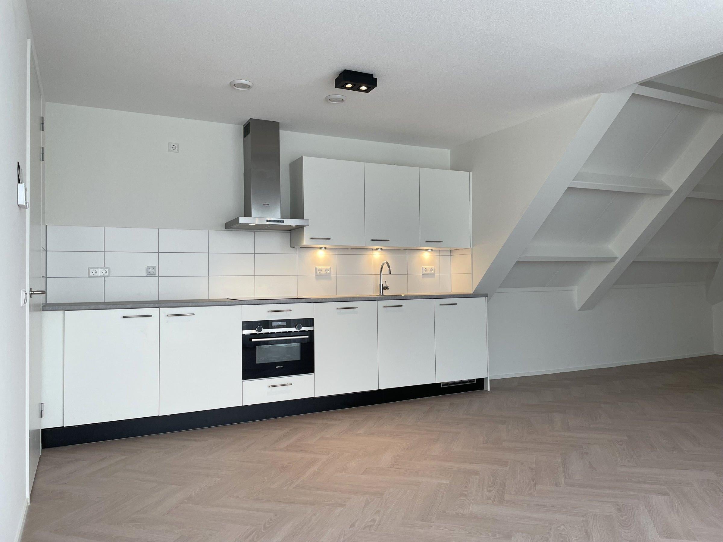 Woning te huur: De Baan, Warmond