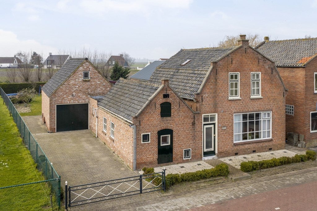 Huis Zuidzandseweg 18 in Cadzand