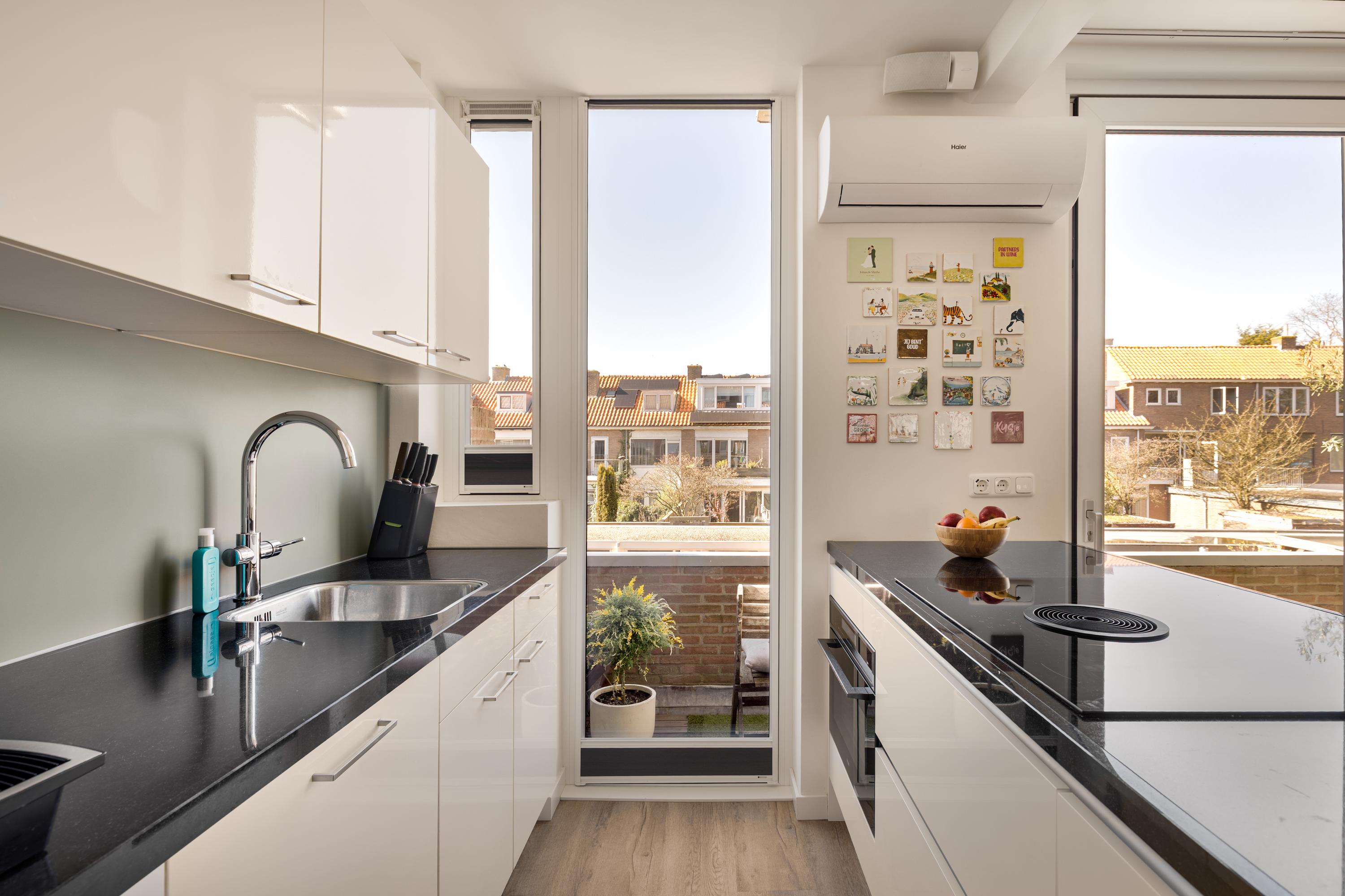 Appartement te koop: Vondelweg 110RD, Haarlem