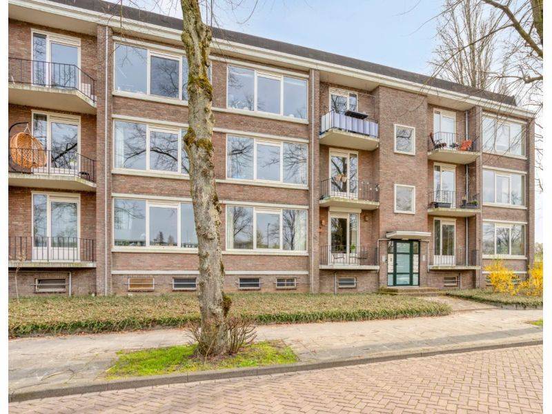 Flat Karel de Grotelaan